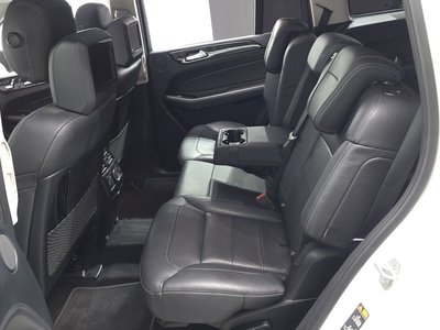2017 Mercedes-BENZ GLS thumbnail 16