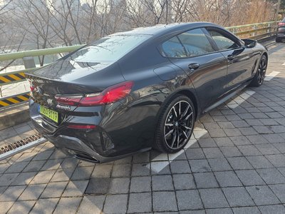 BMW 8 SERIES - 9
