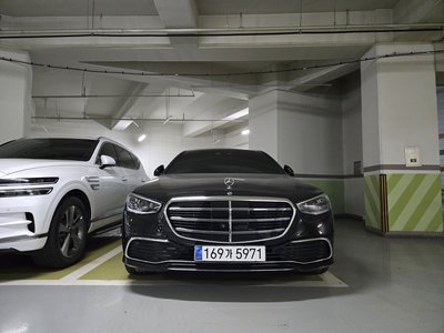 MERCEDES-BENZ S-CLASS - 2