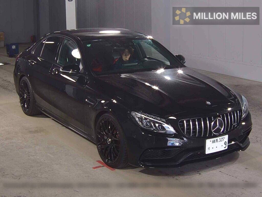 MERCEDES-BENZ C-CLASS AMG - View 1