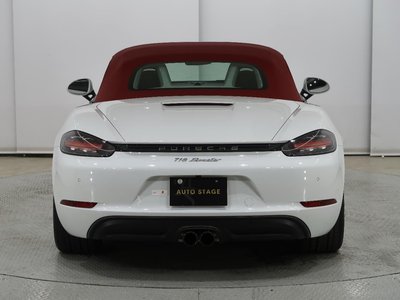 صورة 65 لـ 2019 Porsche 718