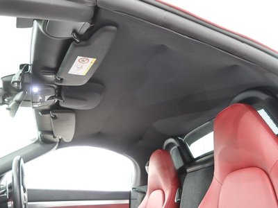 صورة 18 لـ 2019 Porsche 718