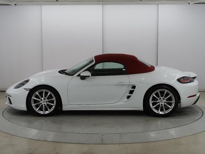 صورة 67 لـ 2019 Porsche 718