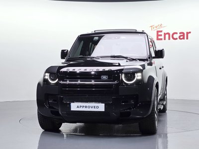 LAND ROVER DEFENDER - 2