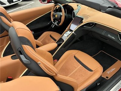 2025 Ferrari ROMA SPIDER — фото 3