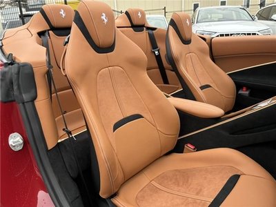 2025 Ferrari ROMA SPIDER — фото 4