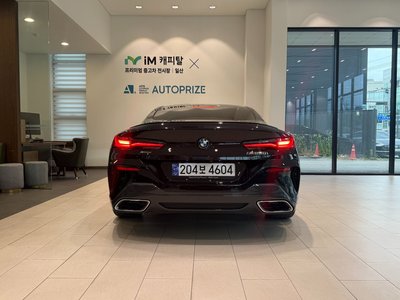 2023 BMW 8 SERIES — фото 3
