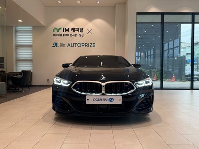 2023 BMW 8 SERIES — фото 2
