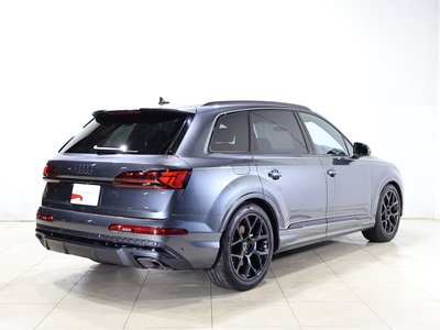 AUDI Q7 - 3