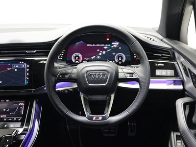 AUDI Q7 - 7