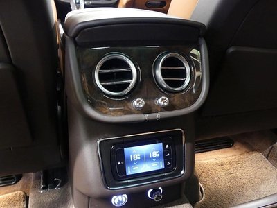 صورة مصغرة 19 لـ 2020 Bentley BENTAYGA