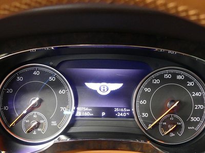 صورة مصغرة 15 لـ 2020 Bentley BENTAYGA