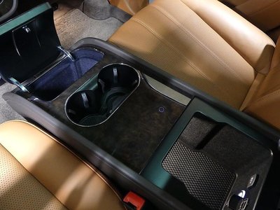 صورة مصغرة 18 لـ 2020 Bentley BENTAYGA