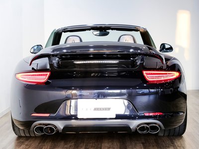صورة مصغرة 45 لـ 2014 Porsche 911