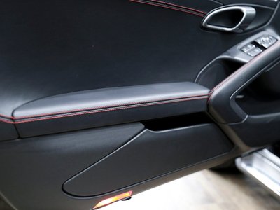 صورة مصغرة 24 لـ 2014 Porsche 911