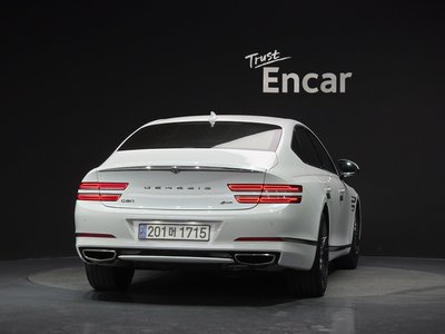 GENESIS G80 (RG3) - 3