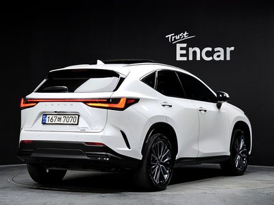 LEXUS NX - 4