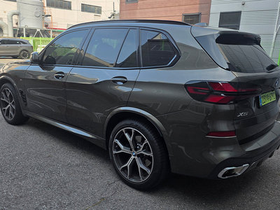 2025 BMW X5 photo 4