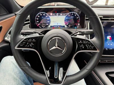 MERCEDES-BENZ E-CLASS - 10