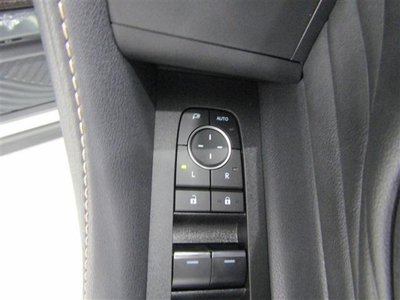 صورة مصغرة 37 لـ 2025 Toyota ALPHARD