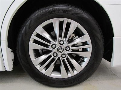 صورة مصغرة 64 لـ 2025 Toyota ALPHARD