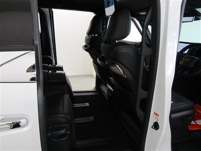 صورة مصغرة 49 لـ 2025 Toyota ALPHARD