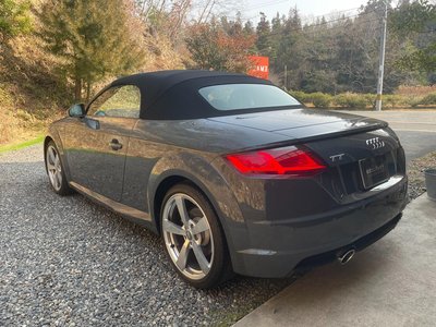AUDI TT ROADSTER - 9