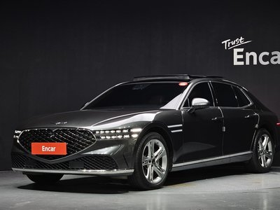 2023 Genesis G90 photo 1