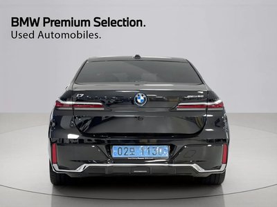 BMW I7 - 3