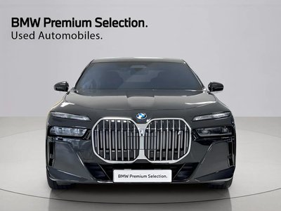 BMW I7 - 2