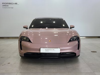 PORSCHE TAYCAN - 2