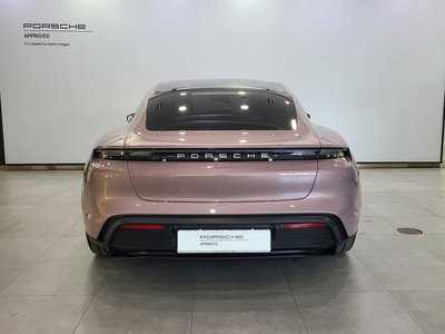 PORSCHE TAYCAN - 3