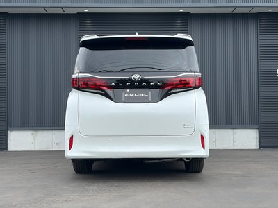 2025 Toyota ALPHARD photo 6