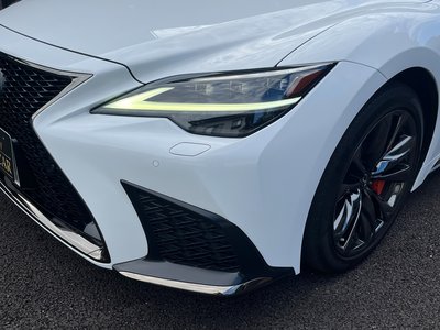 2022 Lexus LS — миниатюра 12