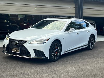 2022 Lexus LS 照片 1