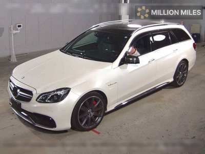 MERCEDES-BENZ E-CLASS AMG - 4