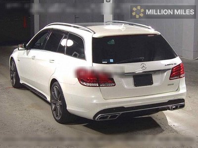 MERCEDES-BENZ E-CLASS AMG - 2