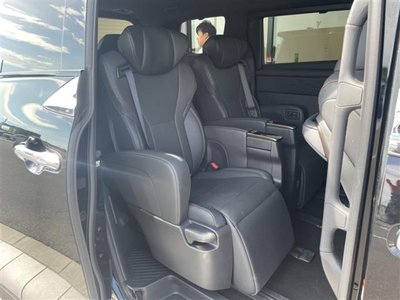 صورة مصغرة 15 لـ 2024 Toyota ALPHARD