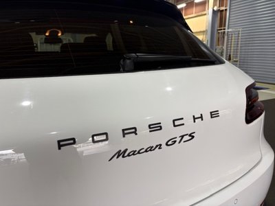 PORSCHE MACAN - 7