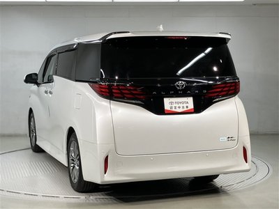 2023 Toyota ALPHARD — фото 5