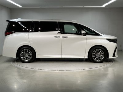 2023 Toyota ALPHARD — фото 4