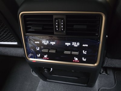 2024 Porsche CAYENNE 缩略图 31