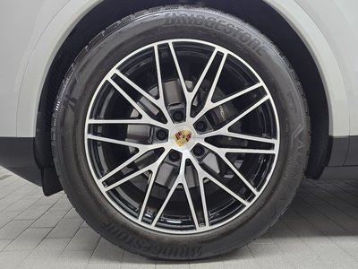 2024 Porsche CAYENNE 照片 6