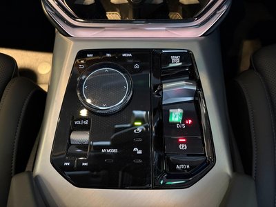 2025 BMW X3 — миниатюра 33