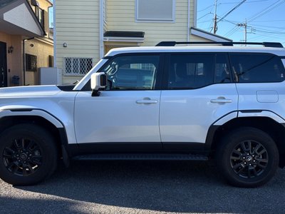 TOYOTA LAND CRUISER 250 - 3