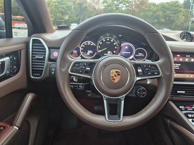 PORSCHE CAYENNE - 8