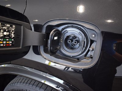 2025 Mercedes-BENZ GLC 缩略图 24