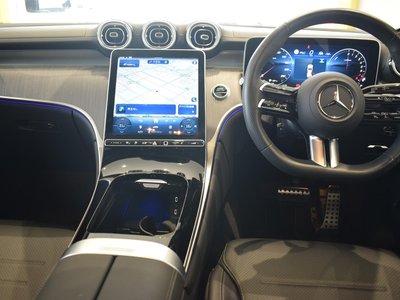 2025 Mercedes-BENZ GLC 缩略图 17