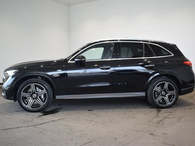 2025 Mercedes-BENZ GLC photo 2