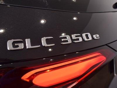 2025 Mercedes-BENZ GLC 缩略图 20